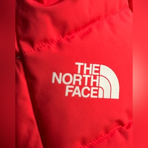 North Face jacket - Picture 9 of 12